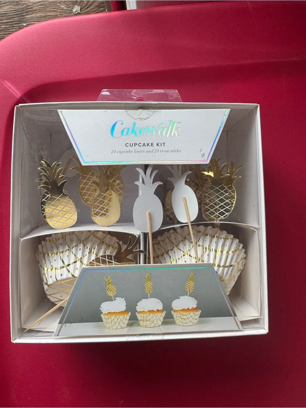 New Cakewalk Pineapple Cupcake Kit featuring gold 21 cakes Gold Pineapple